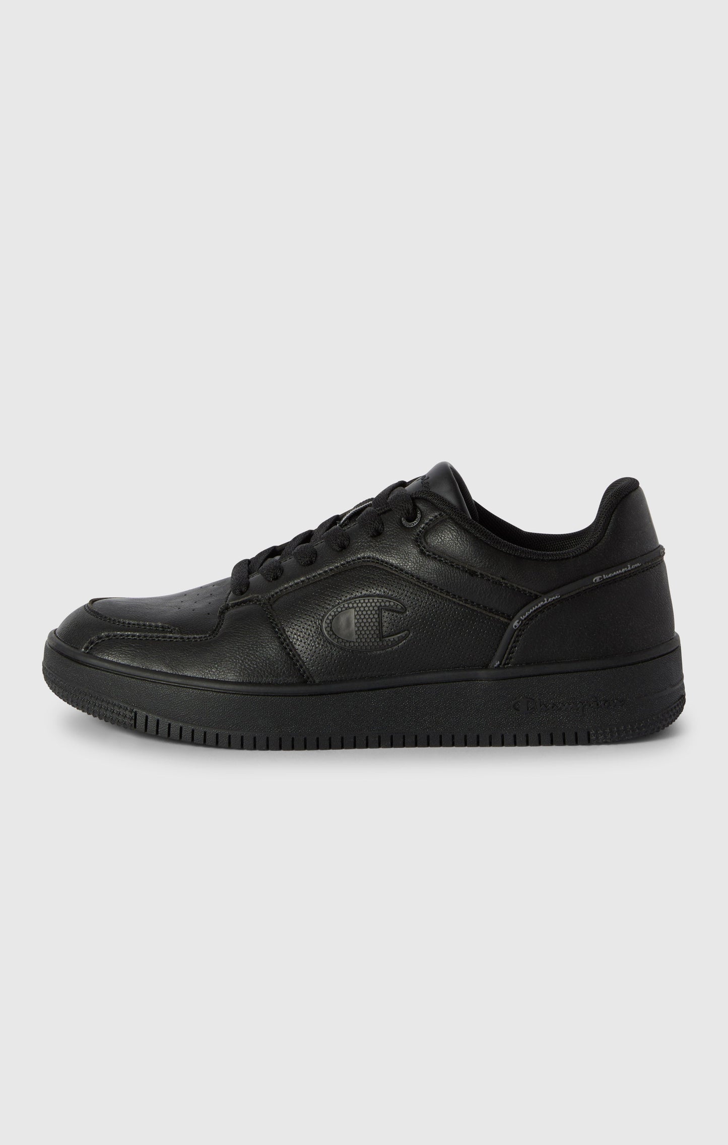 RD18 2.0 Low Basket Trainers