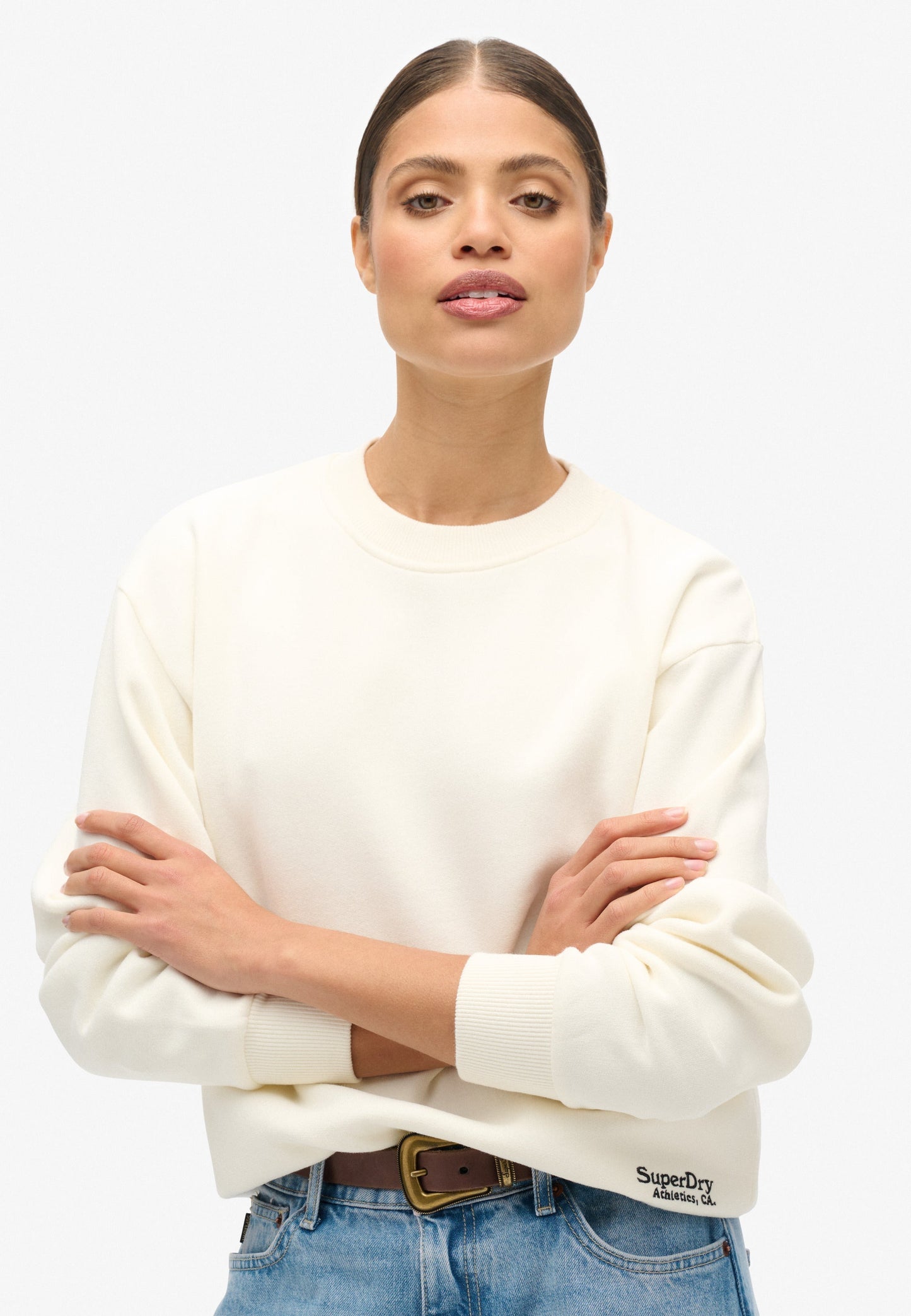 Essential Logo Sweatshirt