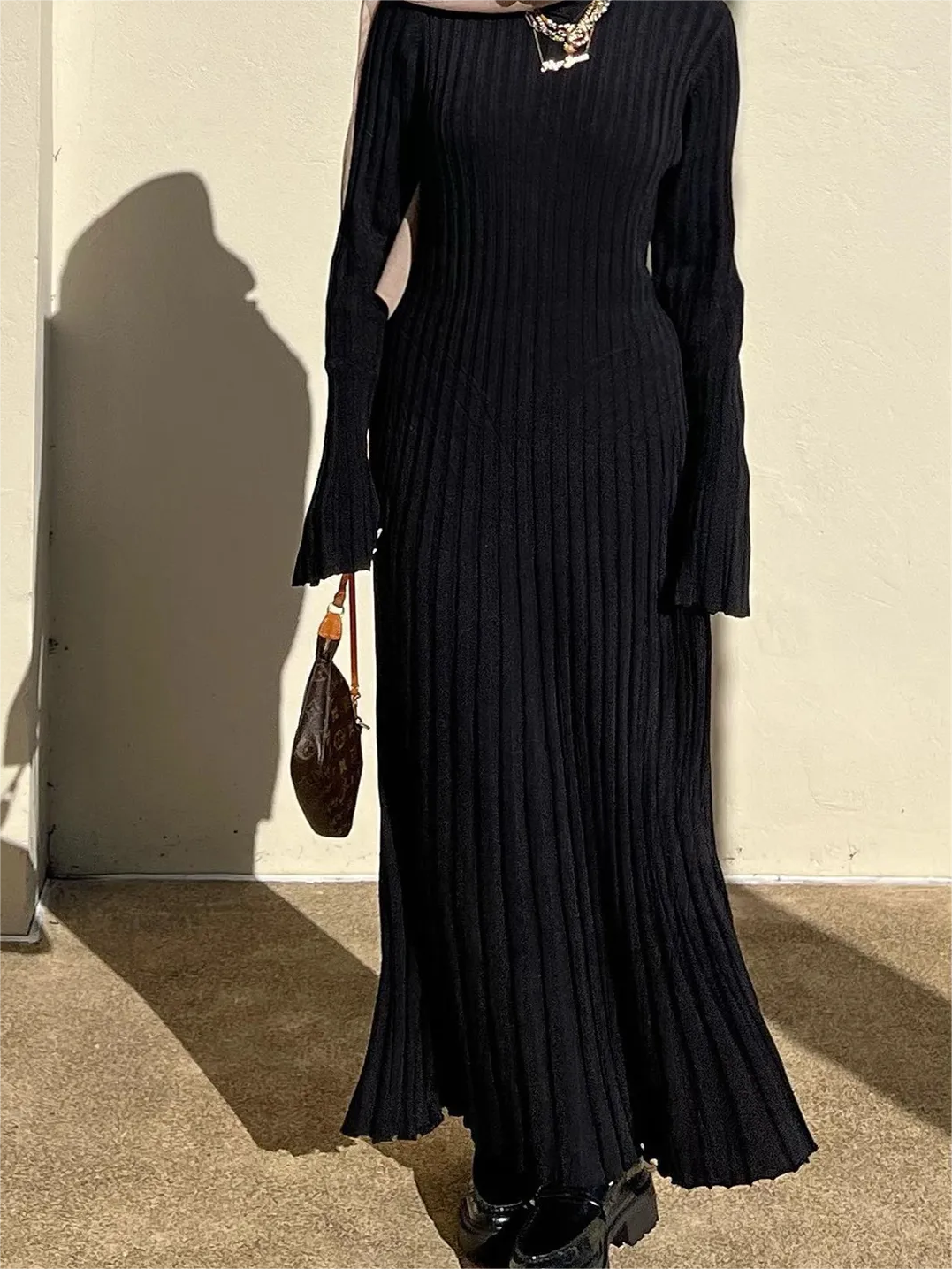 Herbstliches Strickkleid mit Ärmeln (2 kaufen, kostenloser Versand)