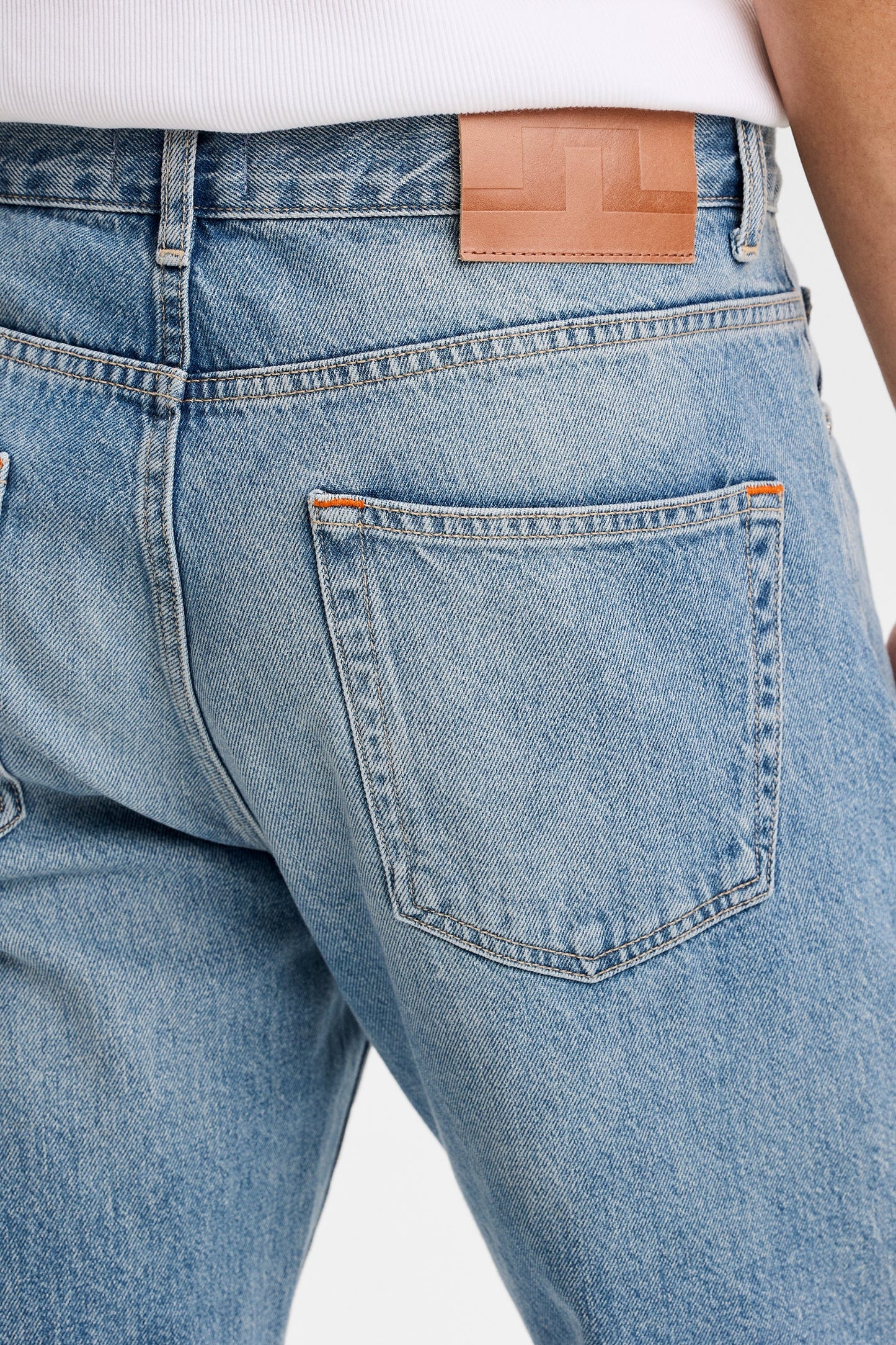 Cody Light Wash Reg Jeans / Light Blue