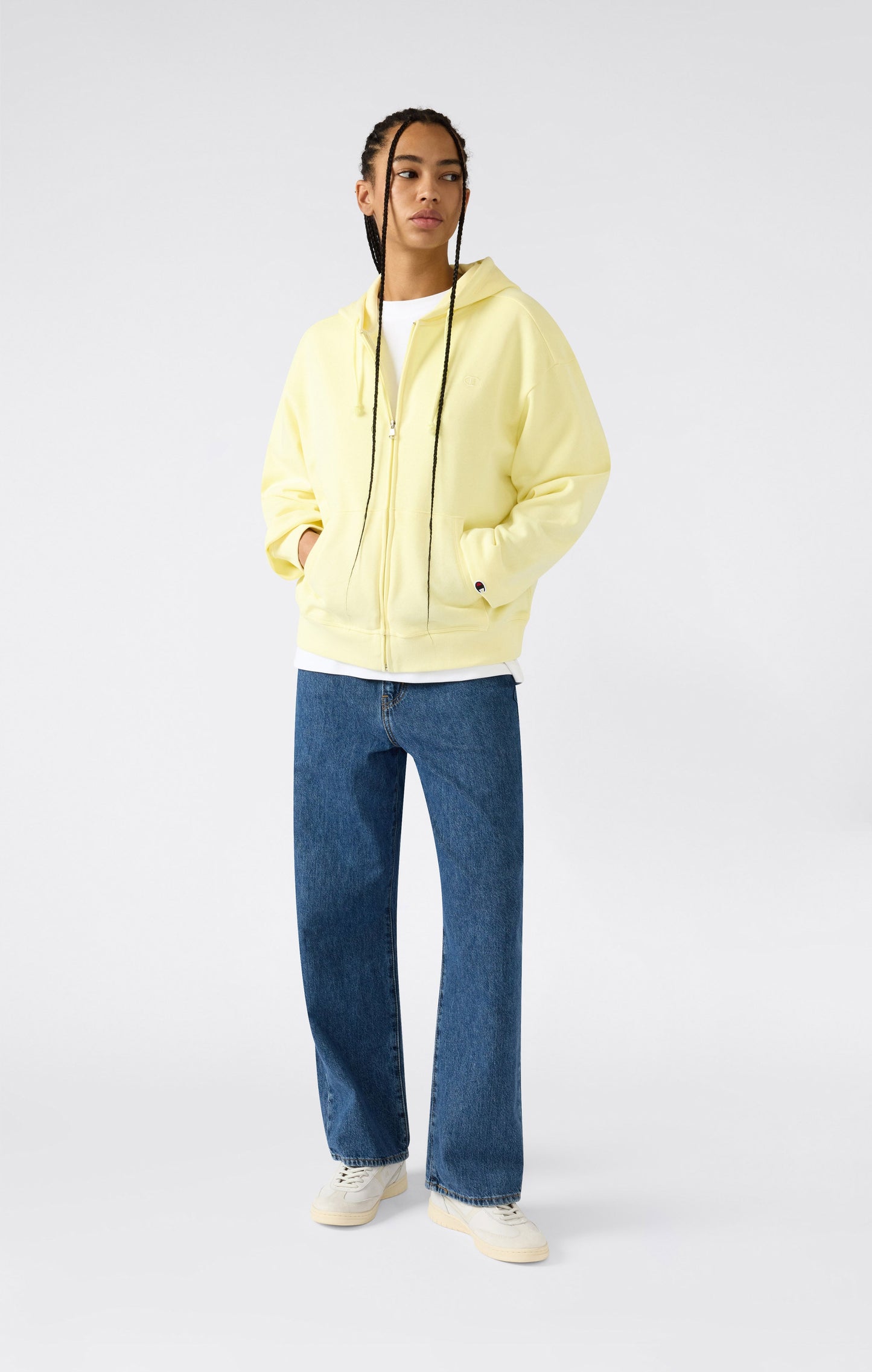 Damen Leichtes Kapuzen-Sweatshirt mit durchgehendem Reißverschluss und gestickten C-Logo-Symbolen in passendem Farbton