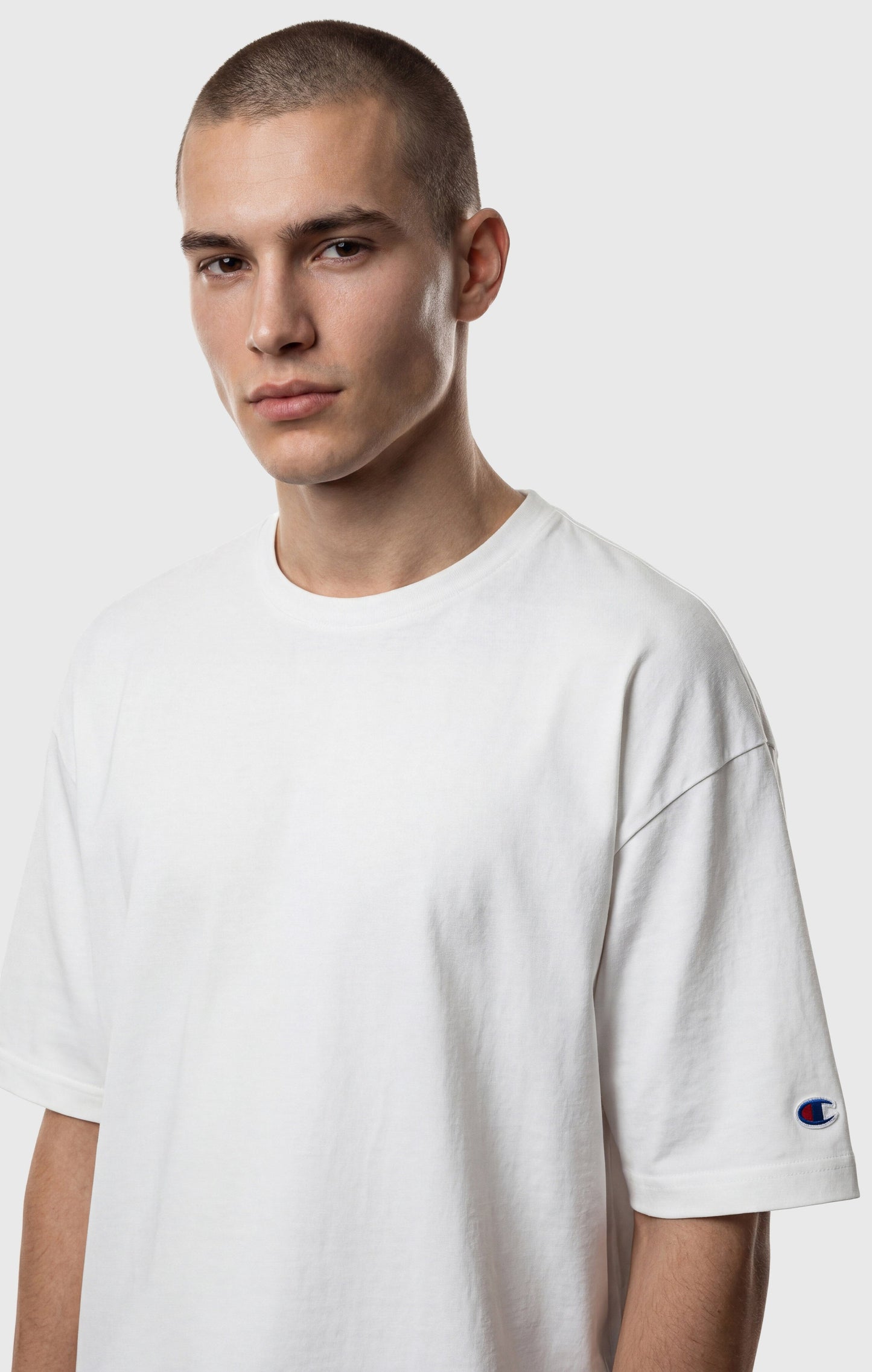 Herren T-Shirt aus schwerem Baumwoll-Jersey in T-Form