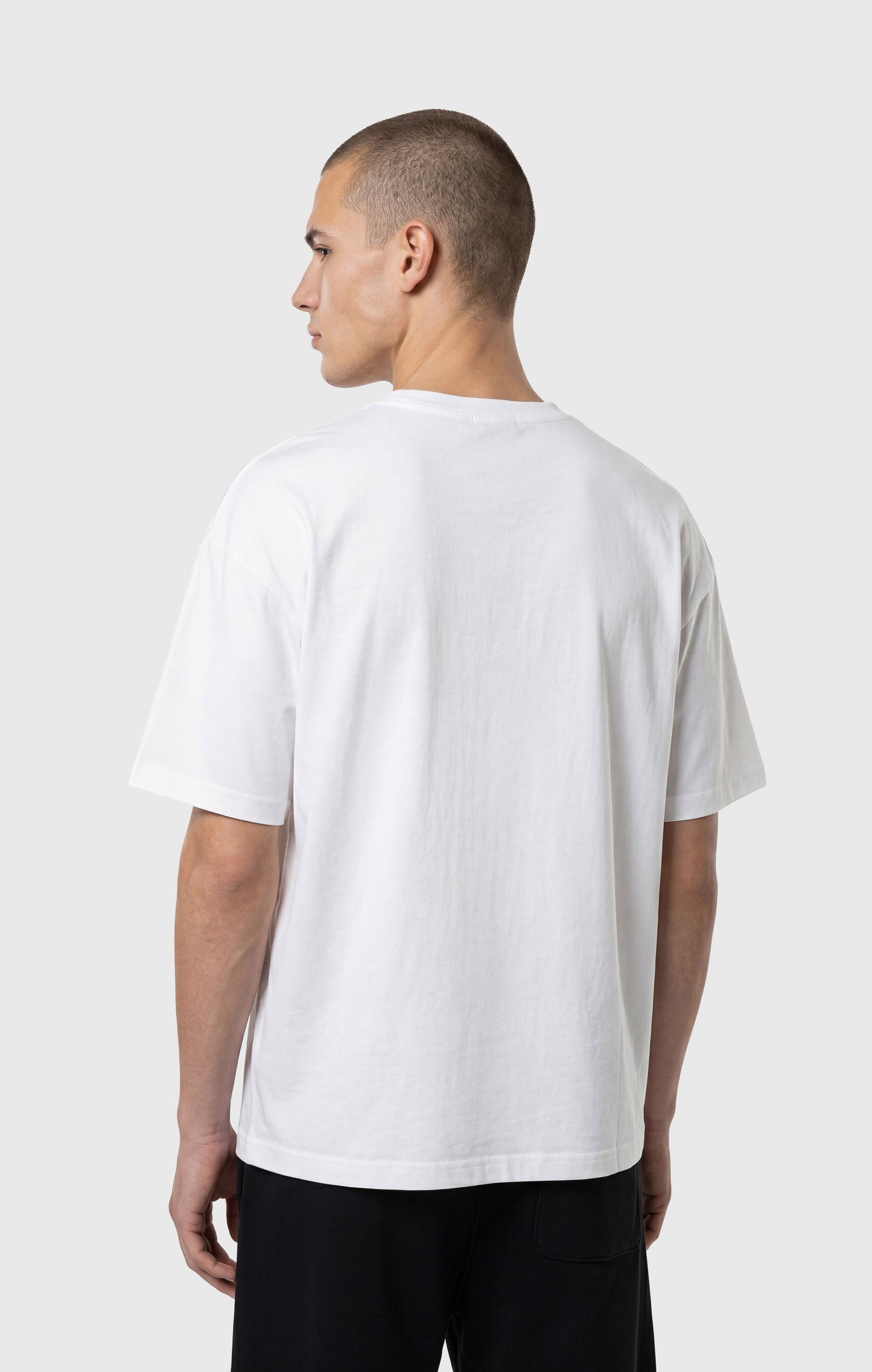 Herren T-Shirt aus schwerem Baumwoll-Jersey in T-Form