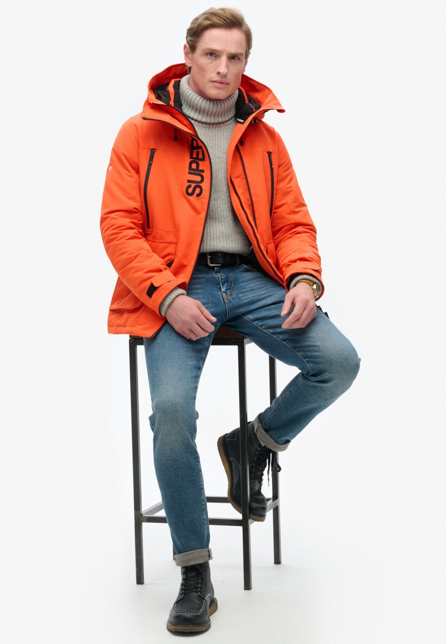 Hood Ultimate Emb Windbreaker
